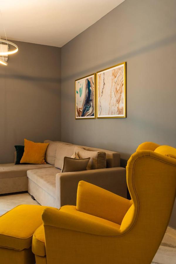 Cozy Modern Inside The Center * סלוניקי